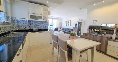 Apartamento 3 habitaciones en Mahmutlar, Turquía