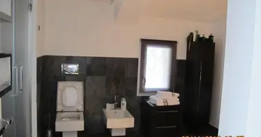 Villa 5 bedrooms in Fontia, Italy