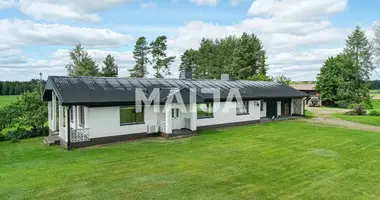 Casa 9 habitaciones en Miehikkala, Finlandia