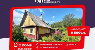 Casa en Krasnienski sielski Saviet, Bielorrusia