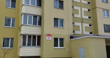Apartamento 3 habitaciones en Michanavicy, Bielorrusia