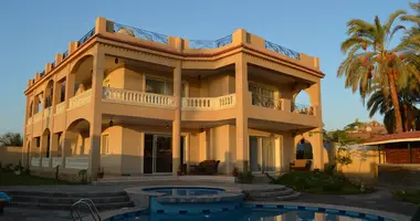 Villa 5 chambres dans Louxor, Égypte