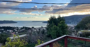 Wohnung in Herceg Novi, Montenegro