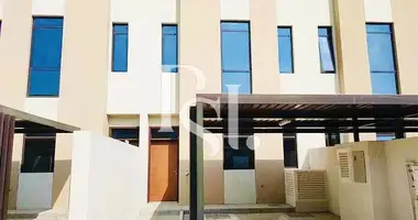 Townhouse 2 bedrooms in Sharjah Emirate, UAE