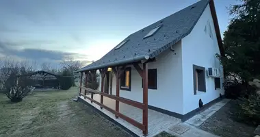 2 room house in Koka, Hungary