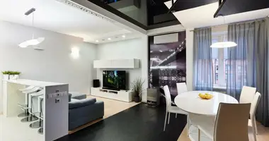 Apartamento 4 habitaciones en Minsk, Bielorrusia