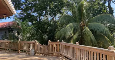 Дом 2 спальни в Utila, Гондурас