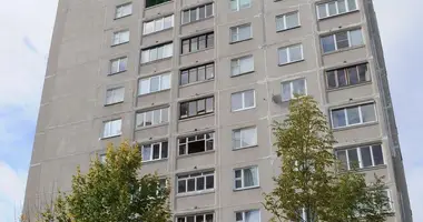 Apartamento 3 habitaciones en Minsk, Bielorrusia