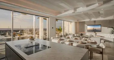 Apartamento 4 habitaciones en Marbella, Španjolska