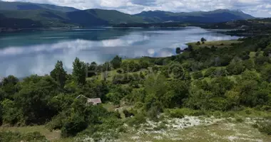 Terrain dans Grad Vrlika, Croatie