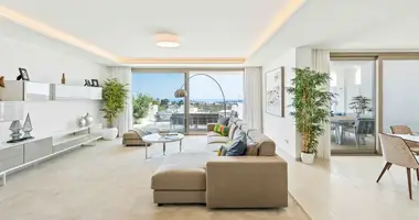 3 bedroom apartment in Malaga, Spain