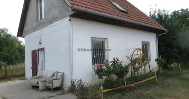 3 room house in Kecskemeti jaras, Hungary