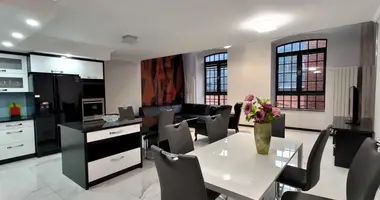 Apartamento 4 habitaciones en Polonia