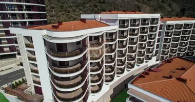 Apartamento 2 habitaciones en Becici, Montenegro