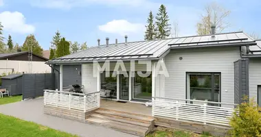 Haus 4 zimmer in Verwaltungsgemeinschaft Helsinki, Finnland