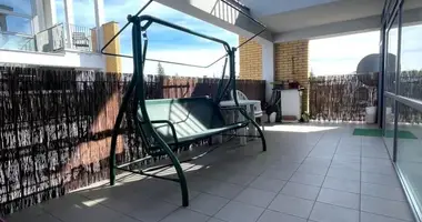 Apartamento 3 habitaciones en Varsovia, Polonia