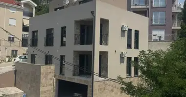 Casa en Tivat, Montenegro