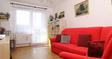 Apartamento 3 habitaciones en Milovice, República Checa