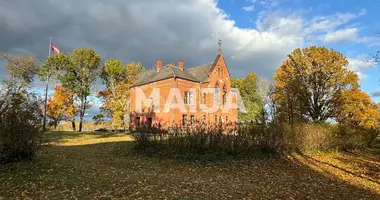 Villa 10 zimmer mit Reparaturbedürftig, mit  Flussblick in Cirsti, Lettland