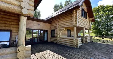 Haus in Ciacierkauski siel ski Saviet, Weißrussland