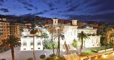 3 bedroom apartment in Sanremo, Italy