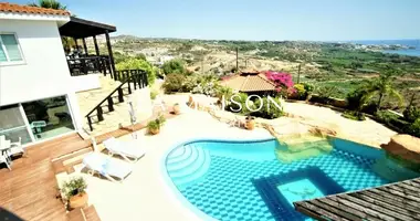 5 bedroom house in Kato Arodes, Cyprus