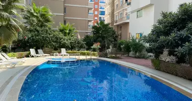 Apartamento 2 habitaciones con la piscina, con Elektrogenerator, con Blagoustroennaya territoriya kompleksa en Alanya, Turquía