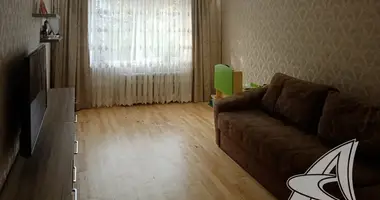 Apartamento 3 habitaciones en Brest, Bielorrusia