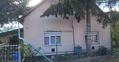 Casa 4 habitaciones en Maglod, Hungría