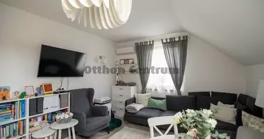 3 room apartment in Budaoers, Hungary