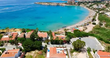 5 bedroom house in Peyia, Cyprus