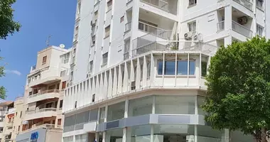 Shop 552 m² in Lakatamia, Cyprus