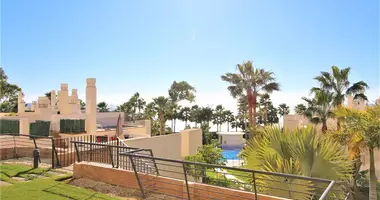 2 bedroom apartment in Estepona, Spain