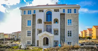 House 29 rooms in Stara Novalja, Croatia