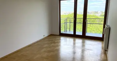 Квартира 2 комнаты в Варшава, Польша
