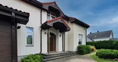 Dom 6 pokojów w Marupe, Łotwa