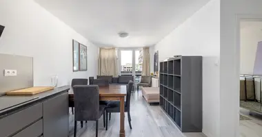 Apartamento 2 habitaciones en Varsovia, Polonia