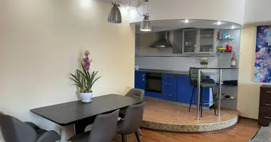 4 room apartment in Odesa, Ukraine