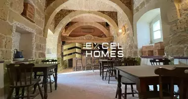 3 bedroom townthouse in Victoria, Malta