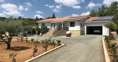 Casa 3 habitaciones en Silikou, Chipre