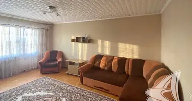 3 room apartment in Malaryta, Belarus