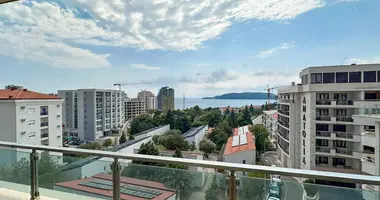 Квартира 3 спальни в Будва, Черногория