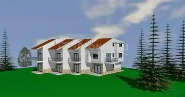 4 bedroom house in Nikiti, Greece