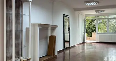 Propiedad comercial 81 m² en Budva, Montenegro