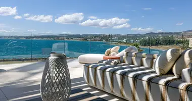 Apartamento 2 habitaciones en Estepona, Španjolska