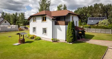 Haus 5 zimmer in Baldones pagasts, Lettland
