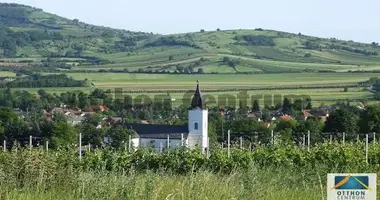 Działka w Bodrogkeresztur, Węgry