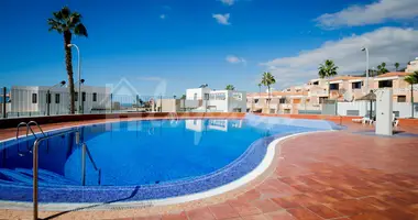 1 bedroom apartment in Miraverde, Spain
