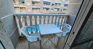 Apartamento 2 habitaciones en Torrevieja, Španjolska