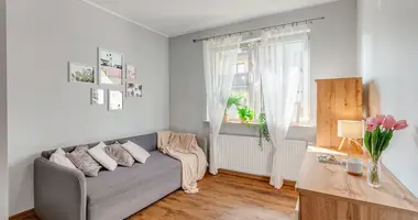 Appartement 3 chambres dans Zabki, Pologne